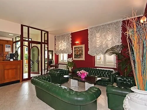 Hotel Regina Lido di Camaiore Italien