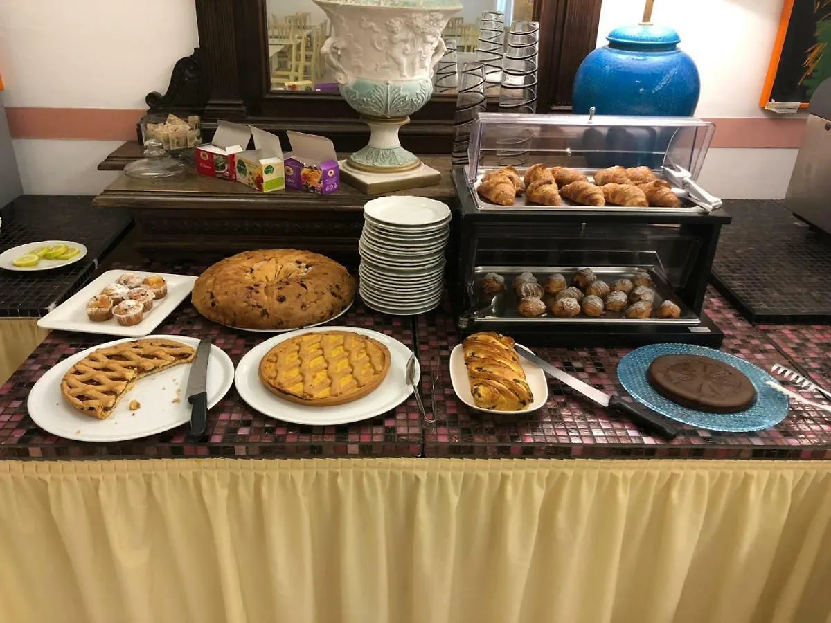Hotel Regina Lido di Camaiore